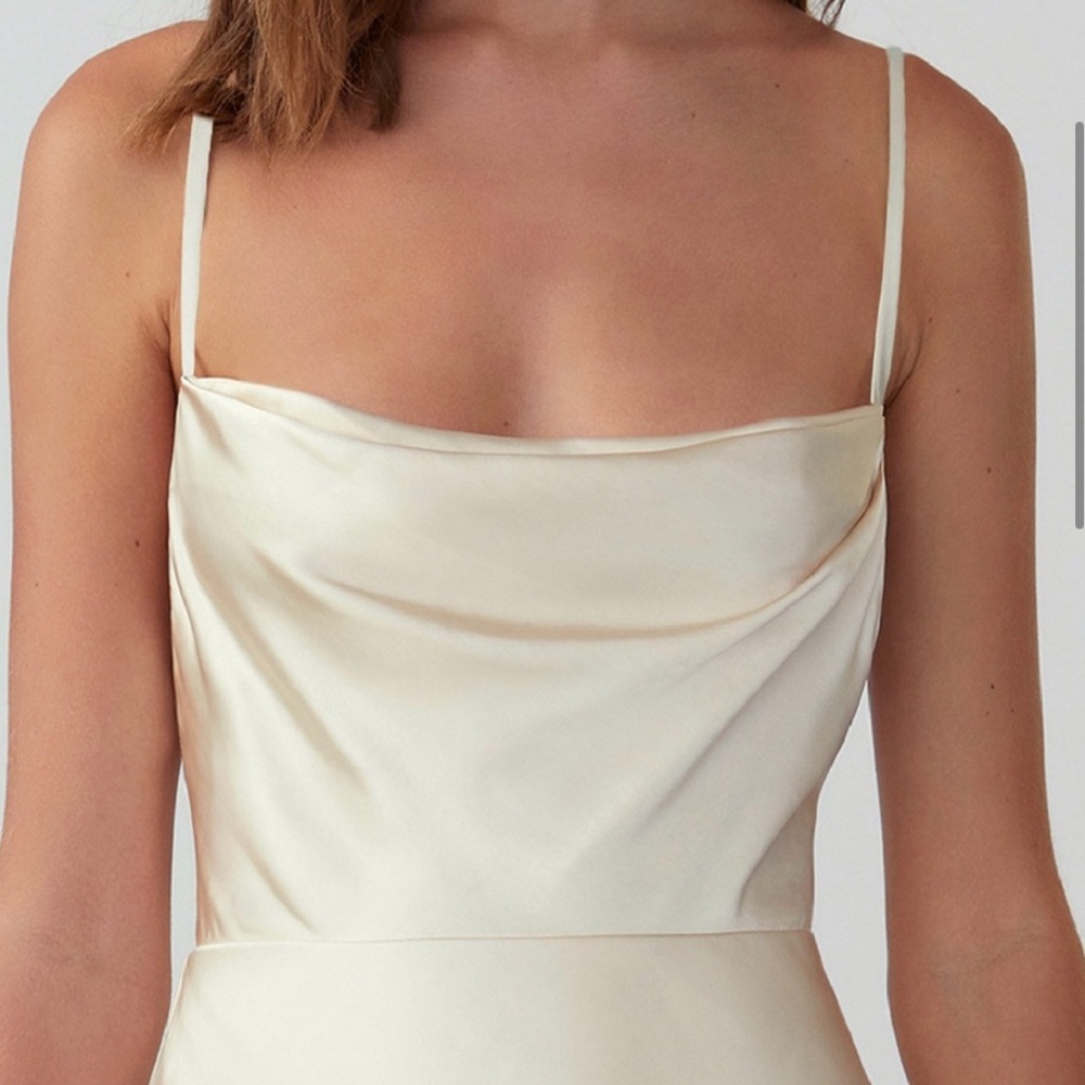 Fame and Partners Strappy Draped Gown in Champagne size 8 - Picture 4 of 9